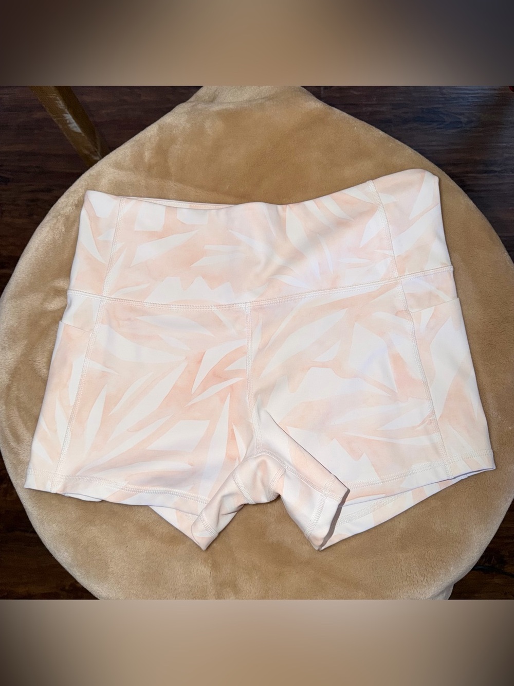 Athleta Ultimate Stash High Rise 3” Shorts